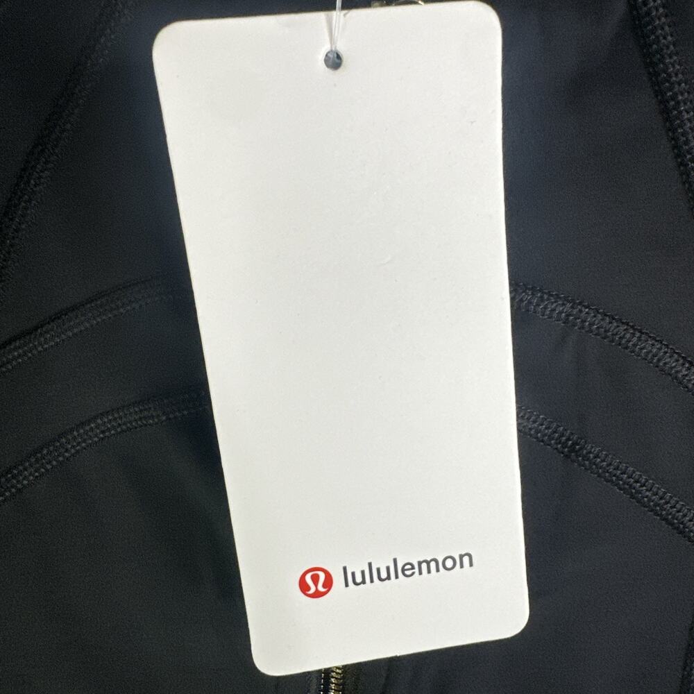 Lululemon Define Jacket Nulu Black and Gold Zippers Size 6 New With Tags - Picture 2 of 16